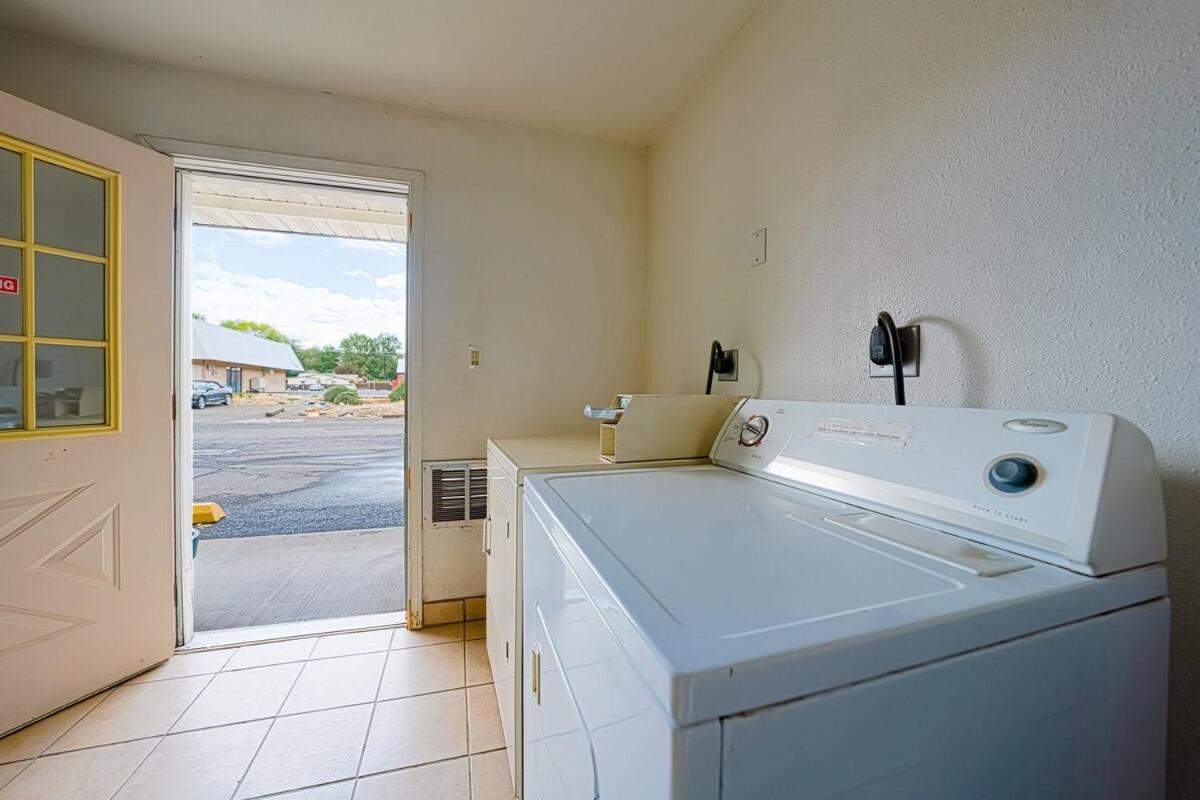 Budget 8 Motel John Day Exterior foto